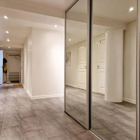 High Standard Spacious Near Bryggen Semesterbostad