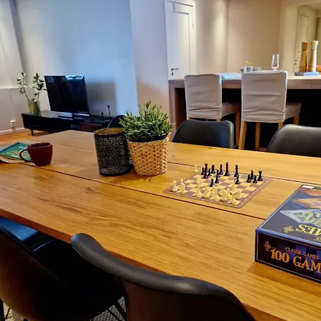 High Standard Spacious Near Bryggen Vakantiehuis Bergen