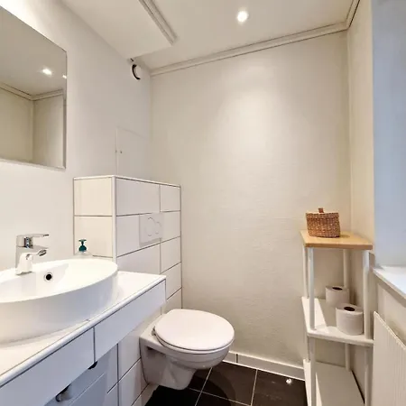 High Standard Spacious Near Bryggen Vakantiehuis Bergen